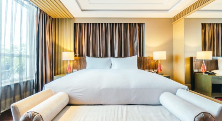 Inside Singapore Luxury Suites What Guests Are Really Paying For